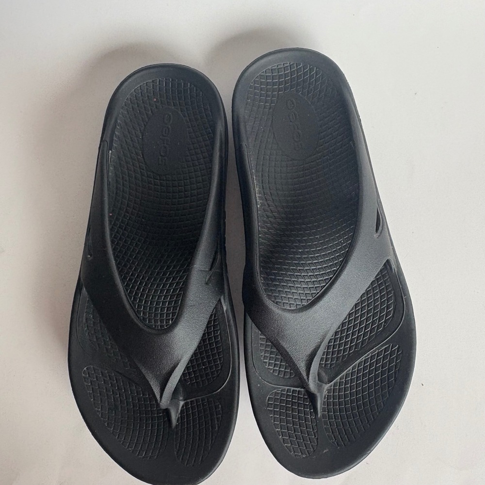 OOFOS Original Recovery Sandals Black Thong Flip Flops Men 7 Women 9 EU 40 - Picture 4 of 8